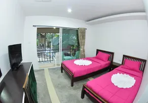 Phi Phi Siam Grand Resort - Image 4