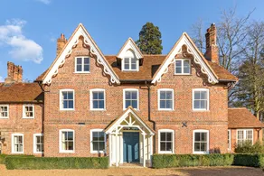 Lawn House - Image 4