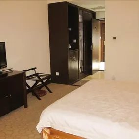 Kyriad Hotel Ganzhou Longnan World Hakka Folk Culture City - Image 2