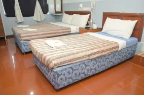 J & J Hotel - Image 4