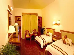 Aiyuan Resort Hotel, West Street, Yangshuo, Guilin - Image 3
