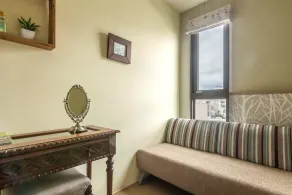 Jhongshan Building Bed and Breakfast - Image 4