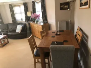 Captivating Apartment in Copthorne, Near Gatwick - Image 5