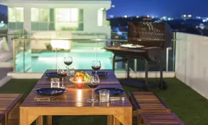 The Wide Condotel Phuket - Image 2