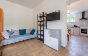 Beautiful Home in Muskovci With 3 Bedrooms, Wifi and Outdoor Swimming Pool - Image 5