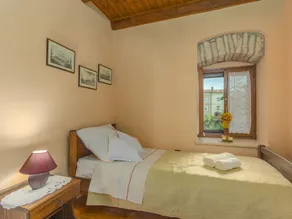 Charming Stone House in Sisan, With a Summer Kitchen, Private Garden and Pool - Image 5