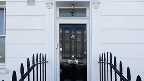 Beautiful 3BR Family Home in the Heart of Chelsea - Image 4
