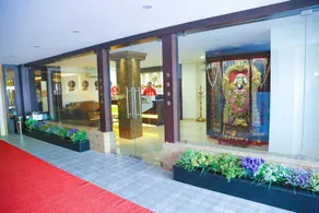 Golden Pearl Inn - Image 3