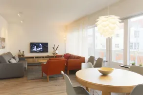 V54 Harbour Apartments - Image 4