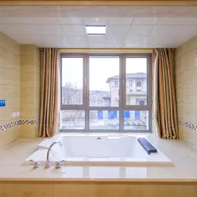 Changchun Bai Jia Business Hotel - Image 5