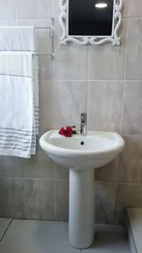 Saldanha Bay Lodge - Image 2