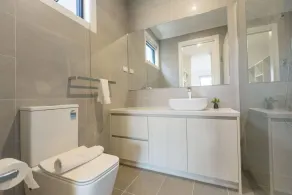 WoW Factor!luxe 4BR Townhouse@glen Waverley - Image 5