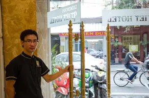 Luminous Viet Hotel - Image 3