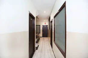 Hotel Tango - Image 4