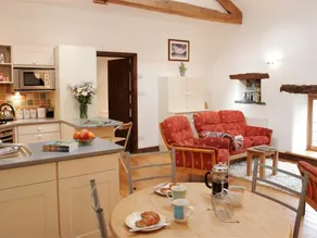Restored Holiday Home in Grasmere With Courtyard - Image 4