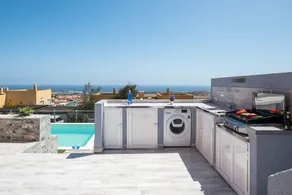 VILLAS ELENA y MARIO Ocean View, Heated Pool, Fast Fiber - Image 4