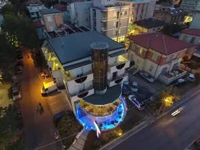 Amba - Image 3