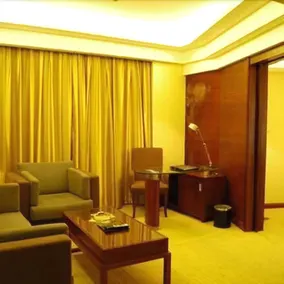 Xinruncheng Hotel - Image 3