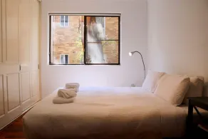 Spacious Apartment in Lane Cove Near CBD - Image 3