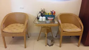Ngoc Lan Hotel - Image 4