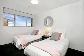 Modern Two Bedroom Apartment with Views - HARIS - Image 3
