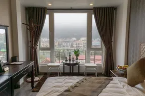 Son's Hotel - Image 5