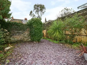 Sunny Corner Cottage - Image 4