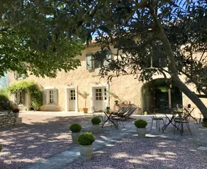 Chambre D'Hotes Le Mas Predon - Image 5