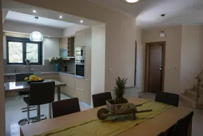 Luxurious Modern Mansion With Private Pool and Sauna 200m From Beach - Image 4
