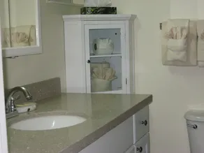 Beachcomber Inn - Image 3