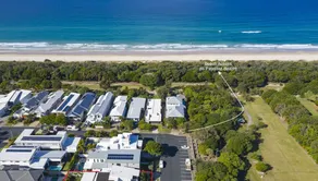 Pirie Beach House - Image 3