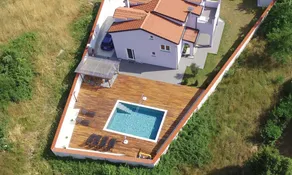 House in Pula for 10 people with 4 rooms Ref. 626616 - Image 2