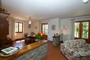 Stunning private villa for 8 people with WIFI, private pool, TV, veranda and parking - Image 3
