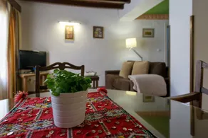 Muralla Ziri Apartamentos - Image 3