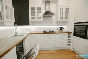 Warsaw Concierge Family Apartment - Image 2