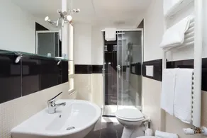The Guesthouse - Image 4