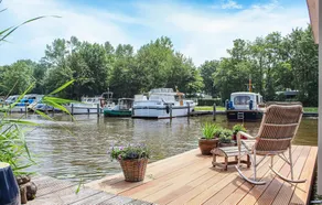 Amazing Ship/boat in Winsum With Wifi and 1 Bedrooms - Image 4