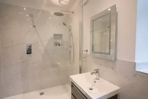 Accessible Apartment in a Newly Converted Victorian Stables - Image 2