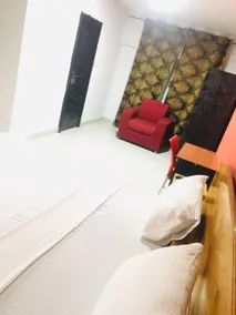 Thesyl Hotel - Image 4