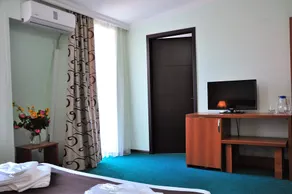 Hotel Renessans Kobuleti - Image 5