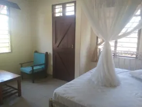 CINGAKI HOTEL - Image 4