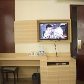 Doumen Baitengshan Hotel (Zhuhai Art  College)budget - Image 4
