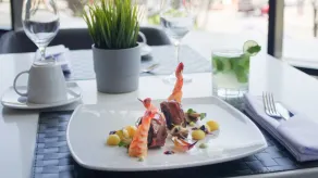 Quartz Care Hotel & Spa Tijuana - Image 5