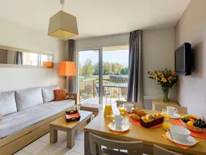 Cozy Apartment Near the Cliffs of Cap Fréhel - Image 3