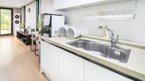 Leeon Guesthouse - Image 5