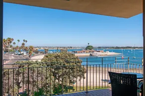 Mission Beach Condo - Image 4