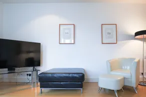 2 Bedroom Apartment With Stunning Views of Canary Wharf - Image 5
