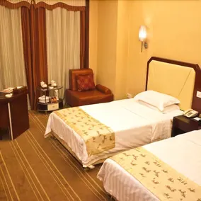 Jin Cheng Internationa Hotel - Image 2