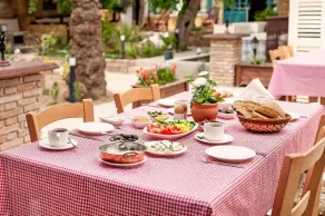 Palm Garden Guest House - Image 4