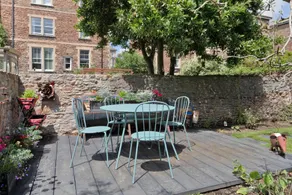 Exceptional Renovated Period Home in Clifton - Image 4